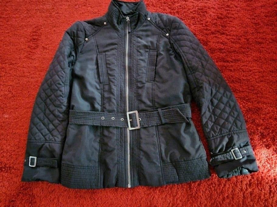 Zara Basic Zwarte Gewatteerde Jas met Riem, Kleding | Dames, Zwart, Maat 42/44 (L), Ophalen of Verzenden, Zo goed als nieuw