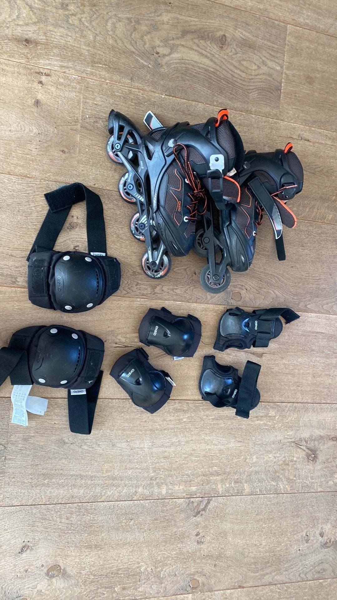 Skeelers maat 35-38 inclusief bescherming, Sport en Fitness, Skeelers, Gebruikt, Kinderen, Inline skates 4 wielen, Ophalen