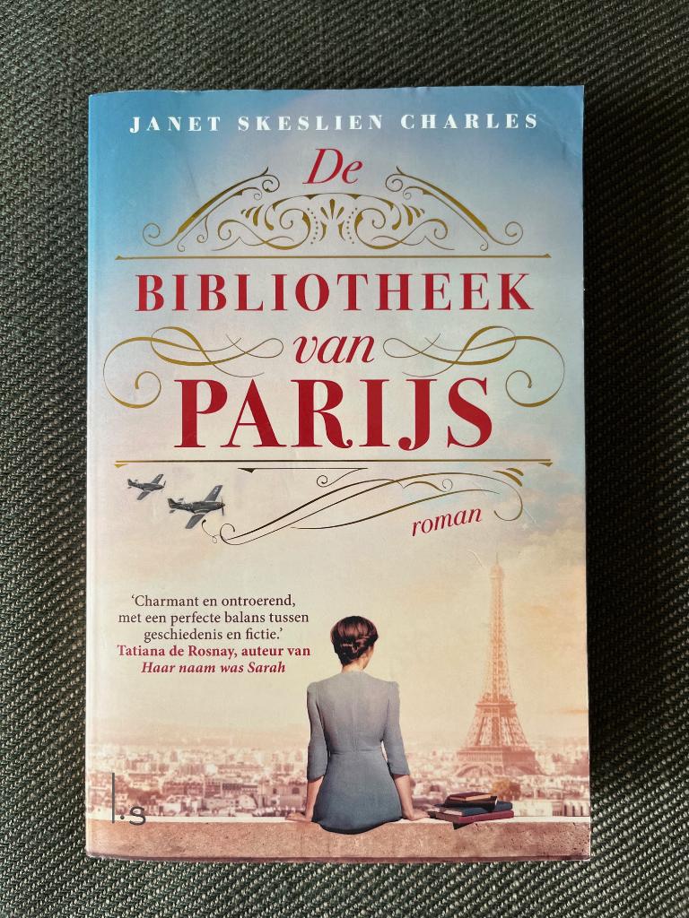 Janet Skeslien Charles - De bibliotheek van Parijs. (2021), Boeken, Ophalen of Verzenden, Zo goed als nieuw, Janet Skeslien Charles