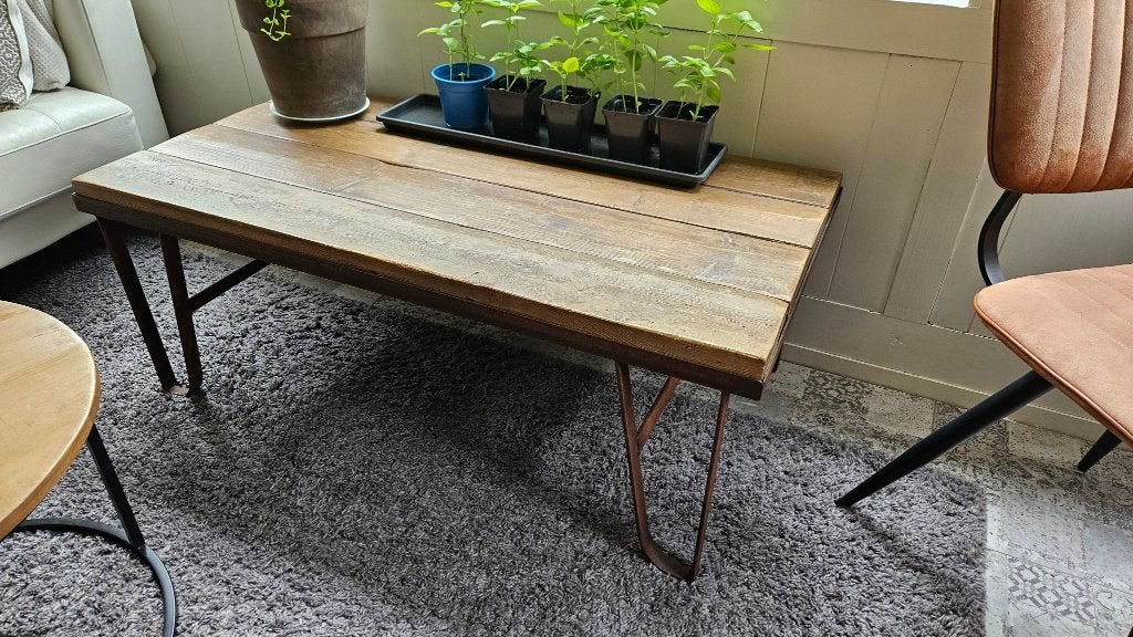 Solide salontafel, Ophalen, 100 tot 150 cm, 50 tot 100 cm, Zo goed als nieuw