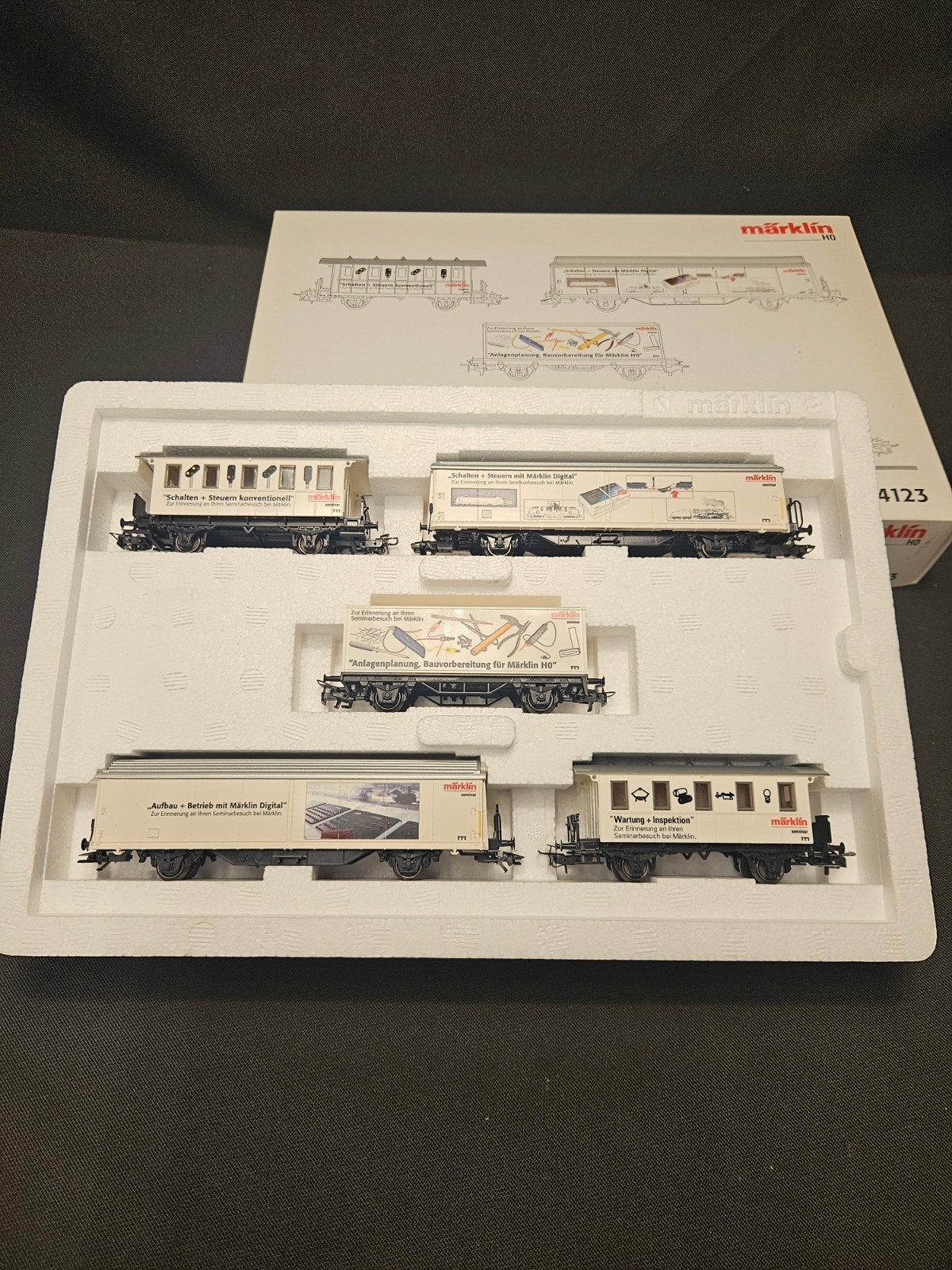 Märklin H0 Wagon Set Seminar 94123 - Nieuw in doos, Hobby en Vrije tijd, Modeltreinen | H0, Treinset, Nieuw, Info@maerklin.de