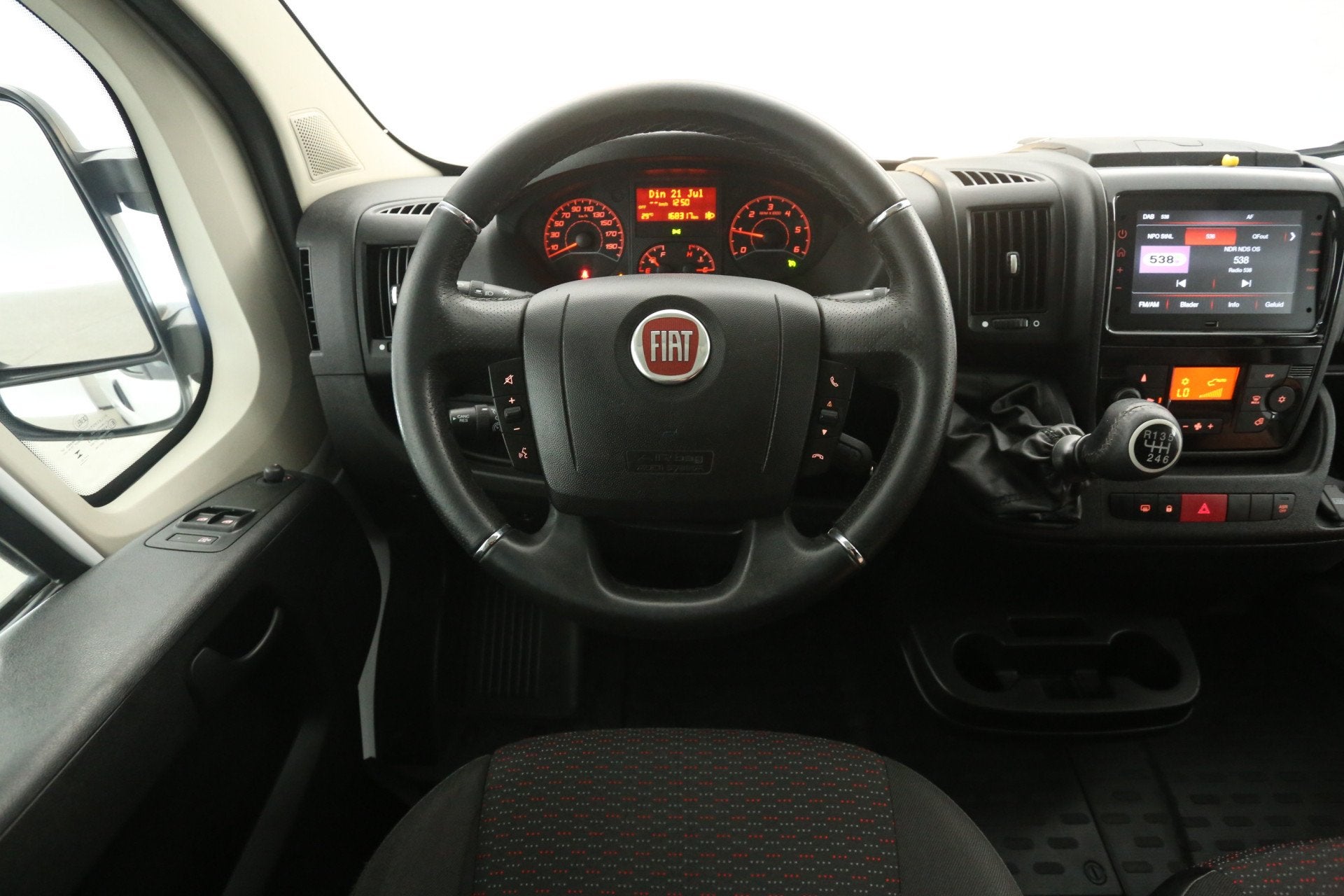 Fiat Ducato 2.2 MultiJet L3H2 | Airco | Cruise | Camera | Ca, Voorwielaandrijving, Gebruikt, Euro 6, 4 cilinders