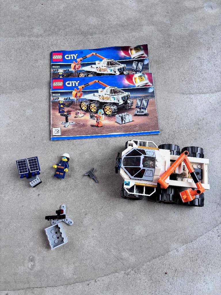 LEGO City Ruimtevaart Testrit - 60225 compleet + boekjes, Ophalen of Verzenden, Gebruikt, Complete set, Lego