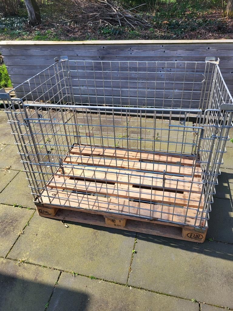 Pallet met palletframe, Doe-het-zelf en Verbouw, Hout en Planken, Pallet, Overige houtsoorten, Minder dan 200 cm, Minder dan 25 mm