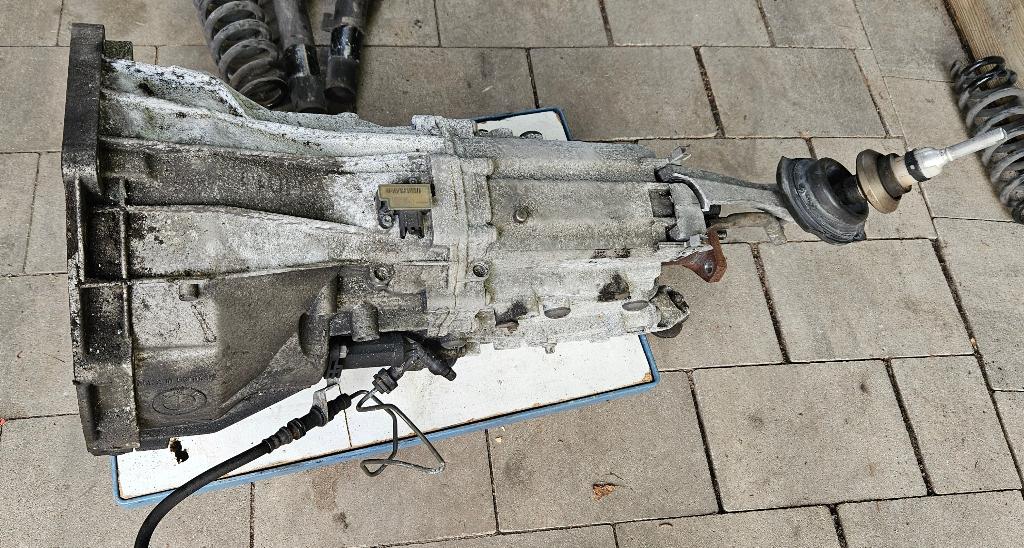 Bmw 120d 6 bak e81 e82 e87 e88 versnellingsbak, Ophalen, BMW