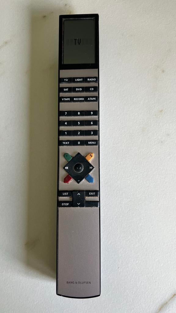 Bang & Olufsen Afstandsbediening Beo 4 met Display, Ophalen of Verzenden, Zo goed als nieuw, Origineel, Dvd