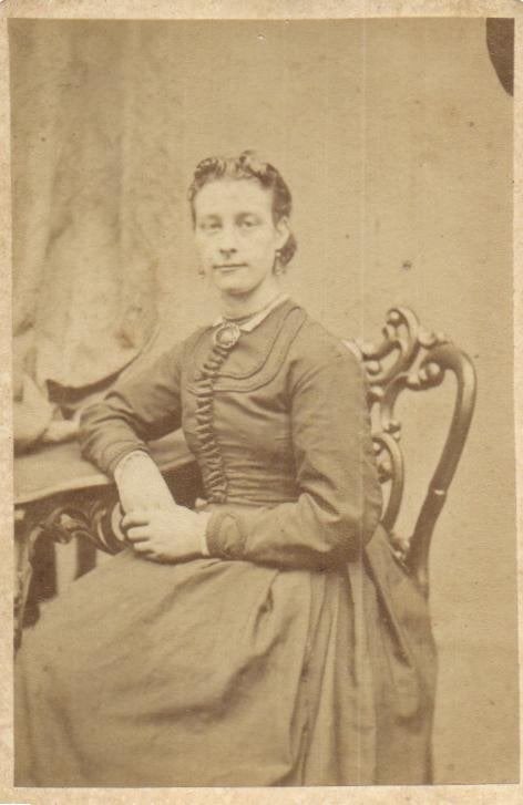 CDV - H.J. Weesing - B. Brouwerstraat TT270 - Amsterdam, Gebruikt, Verzenden, Foto, Klederdracht