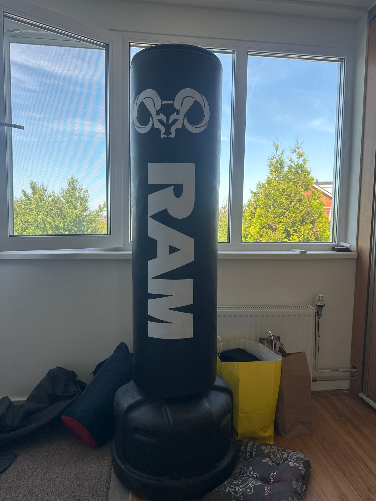 RAM Vrijstaande Bokszak - Voet gevuld met zand, Ophalen, Gebruikt, Bokszak