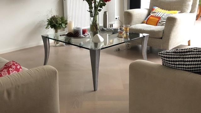 Salontafel, vierkant, glazen bovenblad 90x90 cm, Ophalen, Modern design, Gebruikt, 50 tot 100 cm
