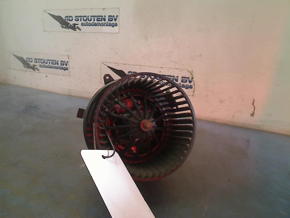 Kachel Ventilatormotor Citroën DS3 (SA) 2010 T4054001, Gebruikt, Citroën, Kontakt-citroen@citroen.com, Citroën Deutschland GmbH