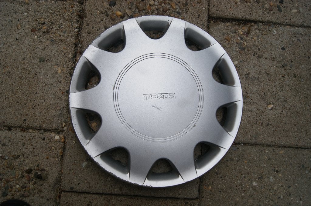 1 losse originele wieldop Mazda 323 13 inch (Model 2), Ophalen of Verzenden, Gebruikt