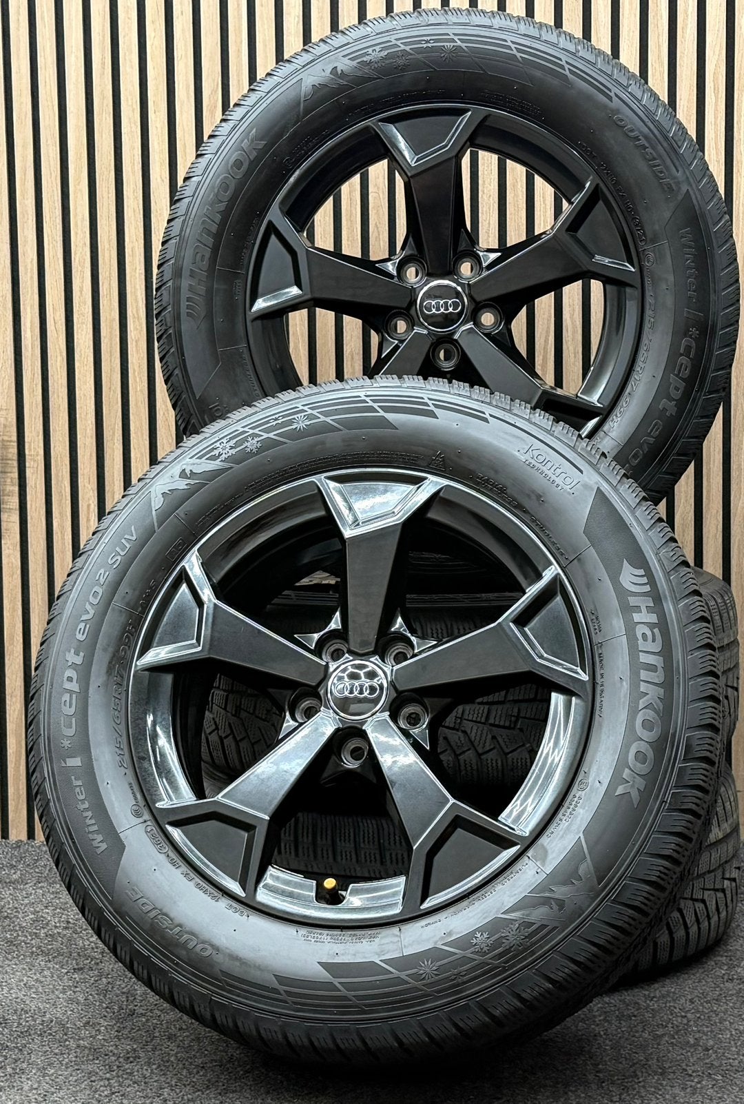 Originele 17 inch Audi Q3 5x112 ET38 215/65/17 Hankook AO, Ophalen, 215 mm, ., Banden en Velgen