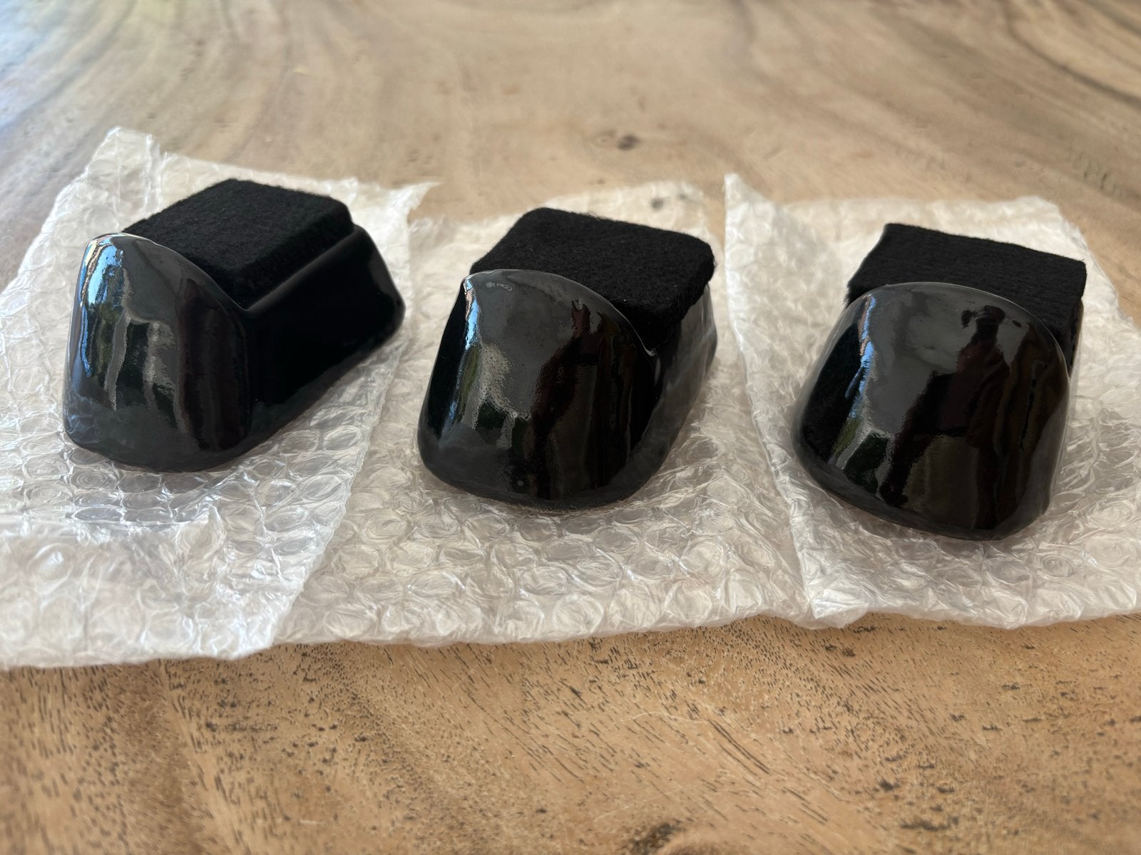 3 Nieuwe keramische voetjes voor onder een kamado, Ophalen of Verzenden, Nieuw