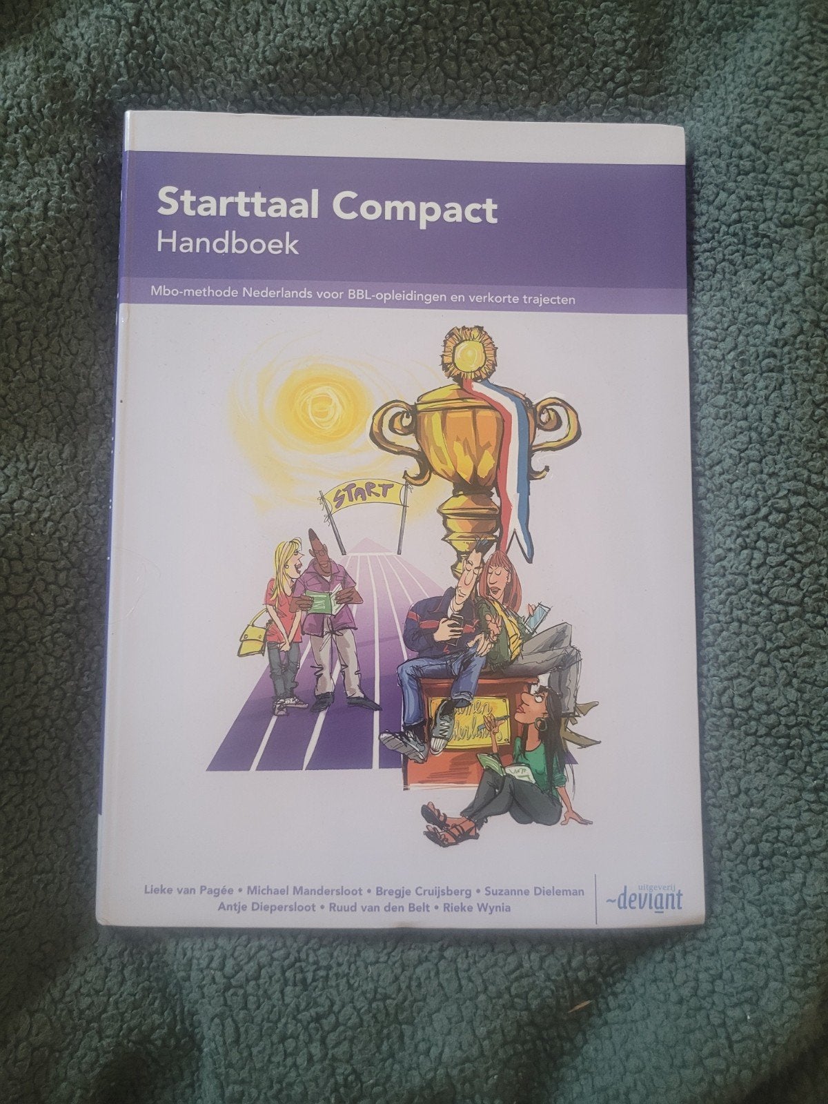 Starttaal Compact Handboek MBO Nederlands, Ophalen of Verzenden, Zo goed als nieuw, MBO, Lieke van Pagée, Michael Mandersloot