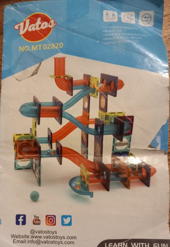 Magna tiles/Vatos knikkerbaan XL 149 dl., Ophalen of Verzenden, Gebruikt, Overige merken