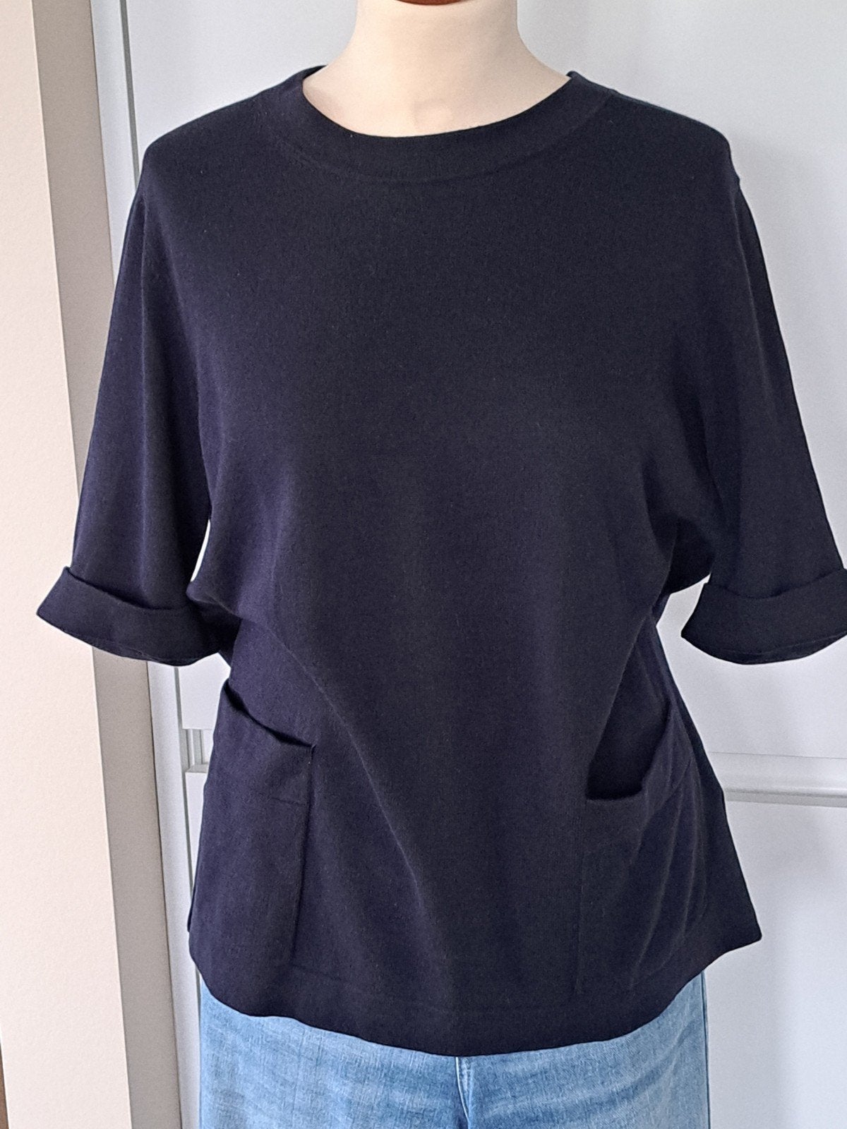 Mooi nieuw truitje Repeat 40., Maat 38/40 (M), Blauw, Ophalen of Verzenden, Zo goed als nieuw