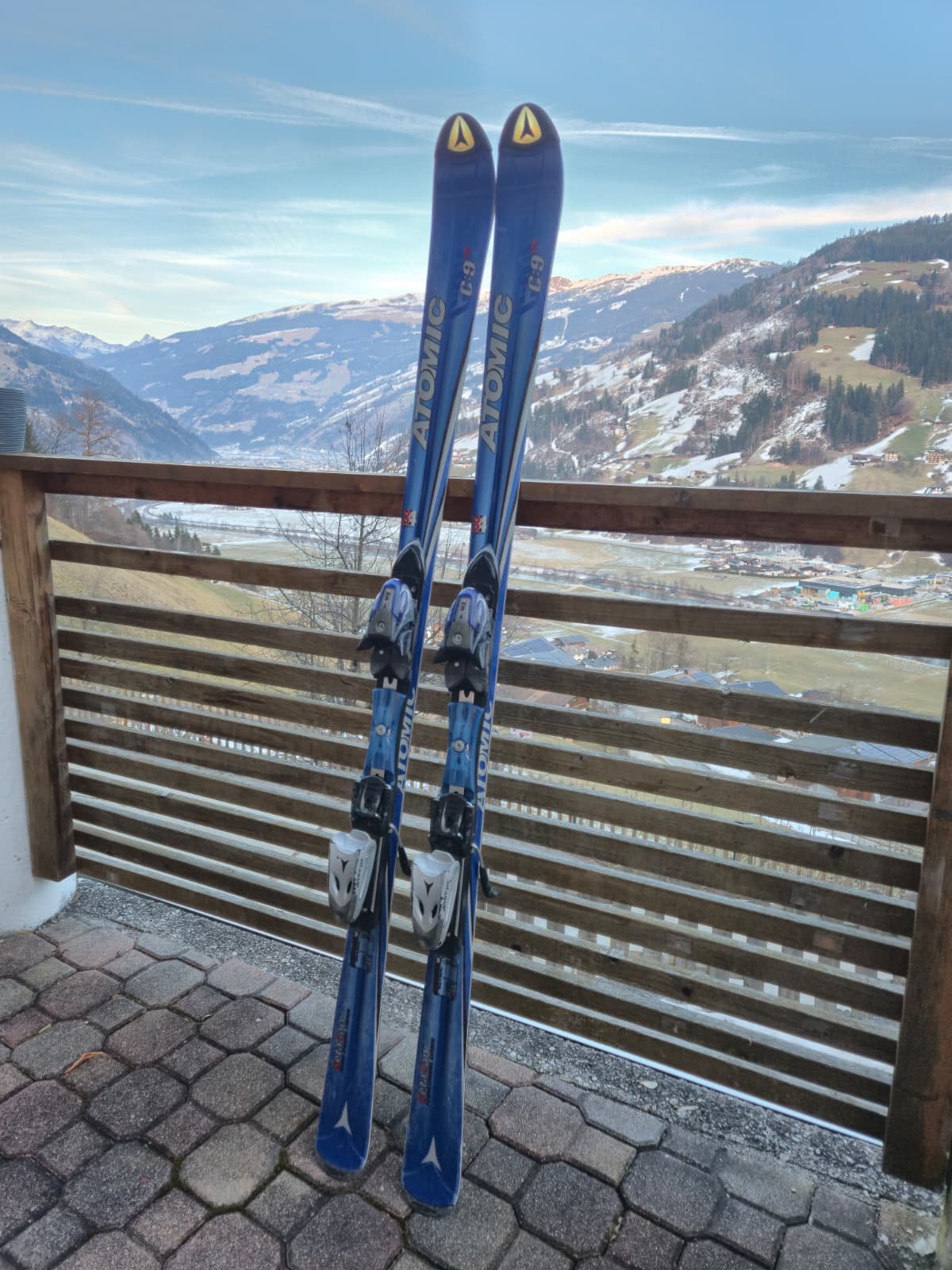 Fijne Atomic C9 dames ski’s - 160 cm, Sport en Fitness, Skiën en Langlaufen, Ophalen, 140 tot 160 cm, Gebruikt, Atomic