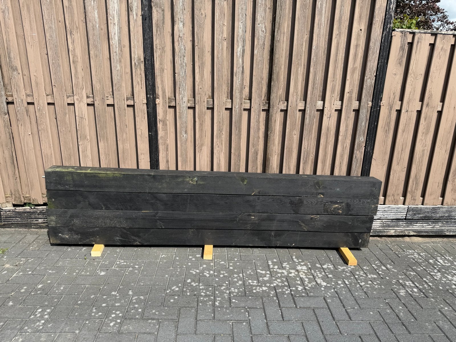 4 gebruikte lariksbalken, zwart, voor pergola of tuin, Doe-het-zelf en Verbouw, Hout en Planken, Ophalen, Gebruikt, 250 tot 300 cm