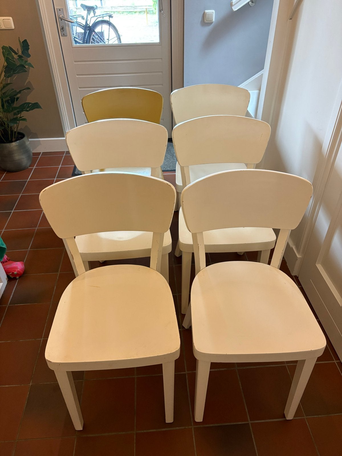 IKEA Stefan eetkamerstoel - Wit/Geel (geverfd), Huis en Inrichting, Stoelen, Ophalen, Gebruikt, Overige kleuren, Vijf, Zes of meer stoelen