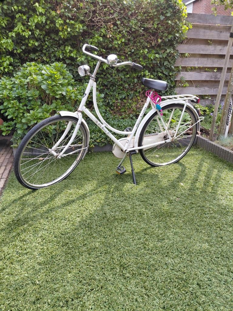 Witte Batavus damesfiets, Terugtraprem, Gebruikt, Onbekend, Ophalen of Verzenden