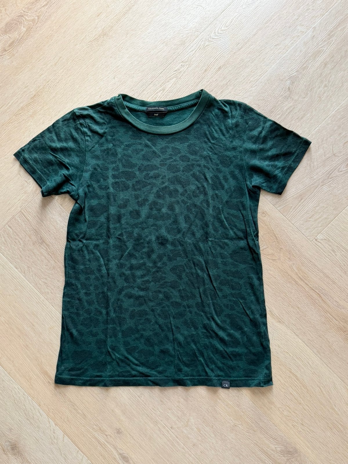 Groen t-shirt van Colourful Rebel maat S, Ophalen of Verzenden, Zo goed als nieuw, Groen, Korte mouw