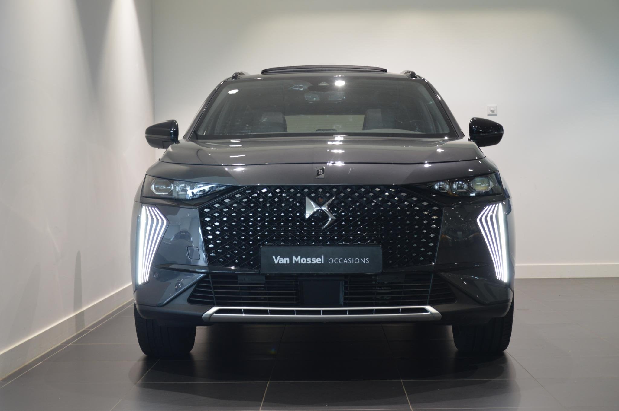 DS 7 1.6 PHEV 300 4x4 Etoile 300 PK! - ALL WHEEL DRIVE - STO, Auto's, DS, 14 kWh, Gebruikt, Vierwielaandrijving, Hybride Elektrisch/Benzine