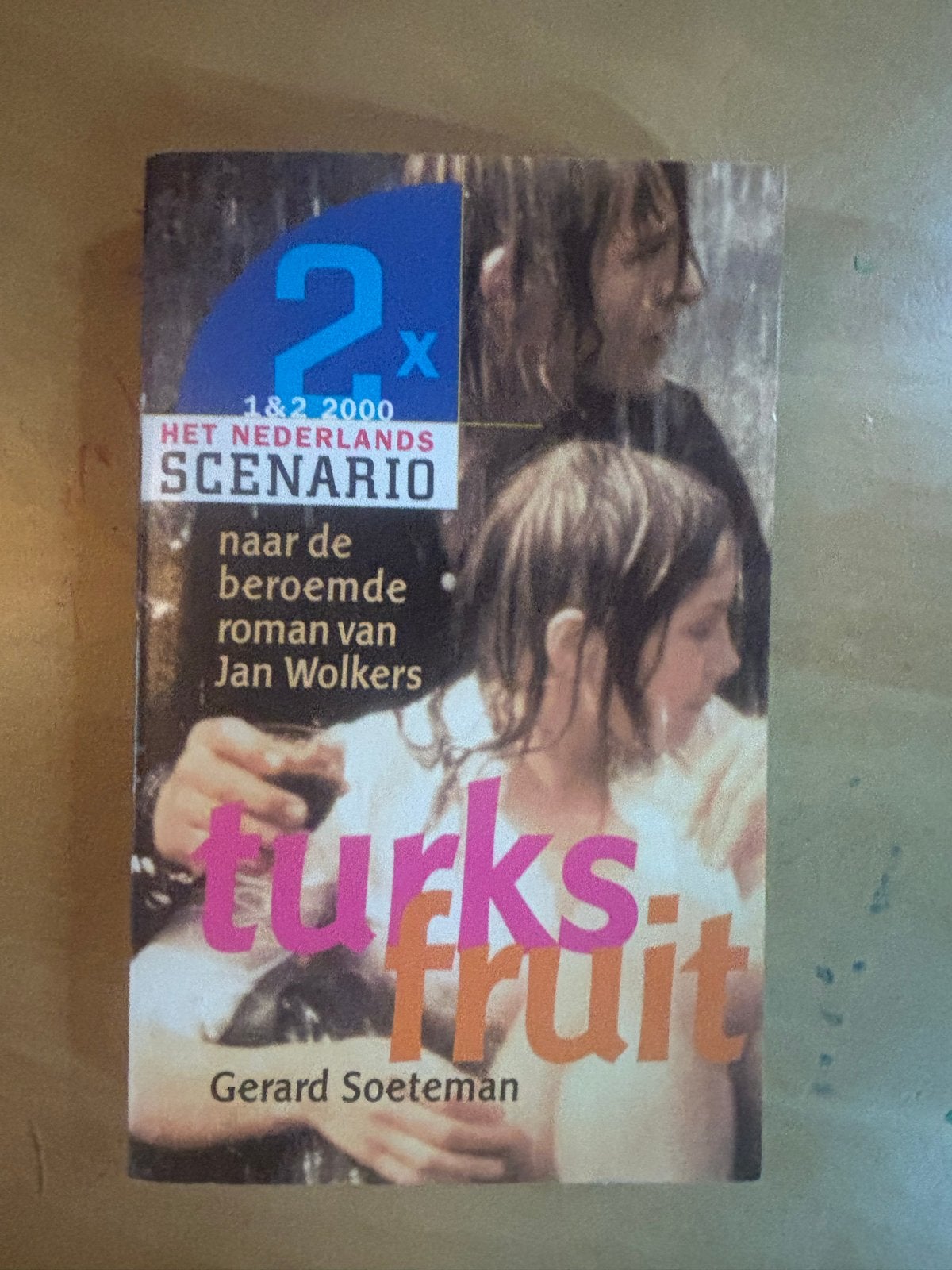Scenario Turks Fruit met handtekening Paul Verhoeven, Ophalen of Verzenden, Gelezen, Nederland