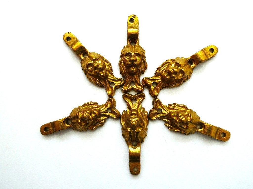 Zes 6 leeuwenkop ornamenten meubelbeslag kast beslag leeuw, Ophalen of Verzenden