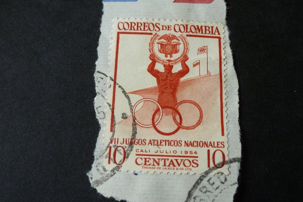 Postzegels - Colombia - oude Atletiekzegel 10 ct 1954 gestem, Ophalen of Verzenden, Gestempeld, Zuid-Amerika