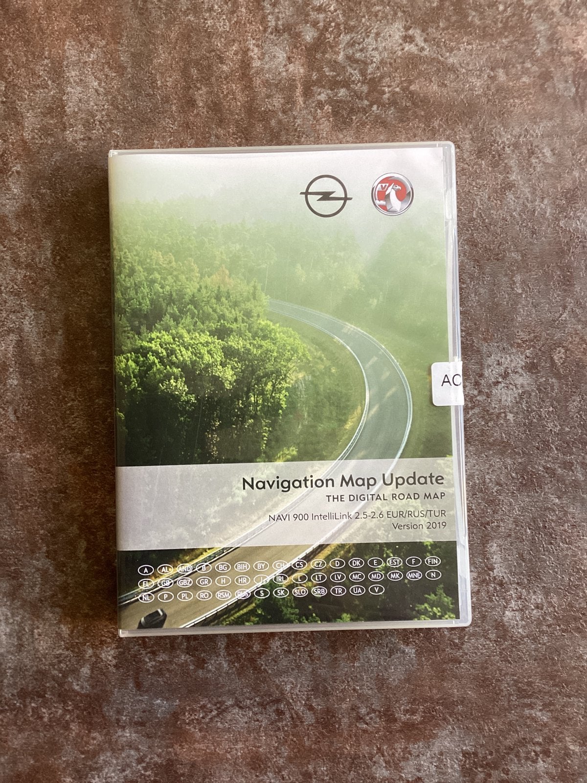 Foto 2 van Originele Opel navigatie update Navi 900 Intellilink