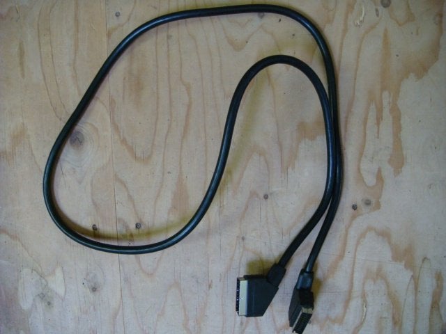 Scart kabel 150 cm, Audio, Tv en Foto, Audiokabels en Televisiekabels, Ophalen of Verzenden, Zo goed als nieuw, Minder dan 2 meter