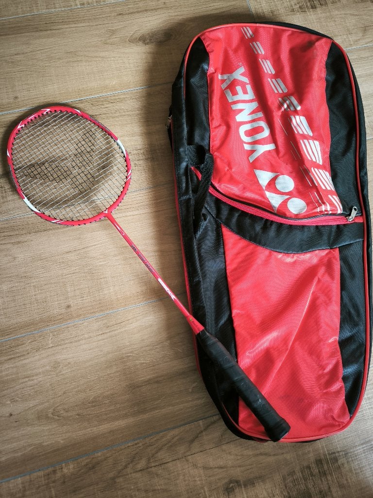 Badminton racket incl. Tas te koop!, Ophalen, Zo goed als nieuw, Racket(s)