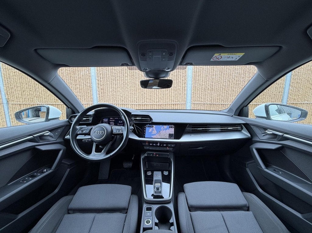 Audi A3 Sportback 30 TFSI Advanced edition Automaat | Sports, Gebruikt, Euro 6, Wit, Bedrijf