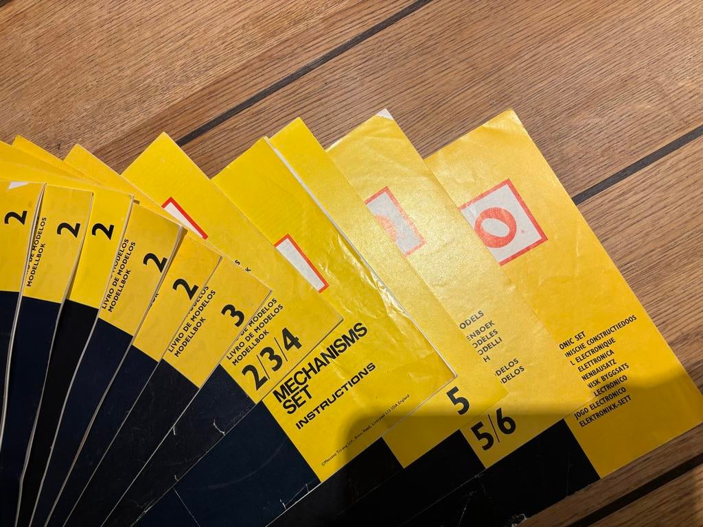 Stapeltje Meccano voorbeelden boekjes, Ophalen of Verzenden