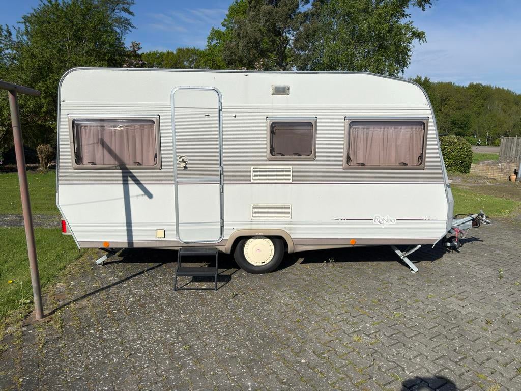Dethleffs Rondo Caravan RB 5, Rondzit, Omvormbare zithoek, Kachel, Tot en met 3