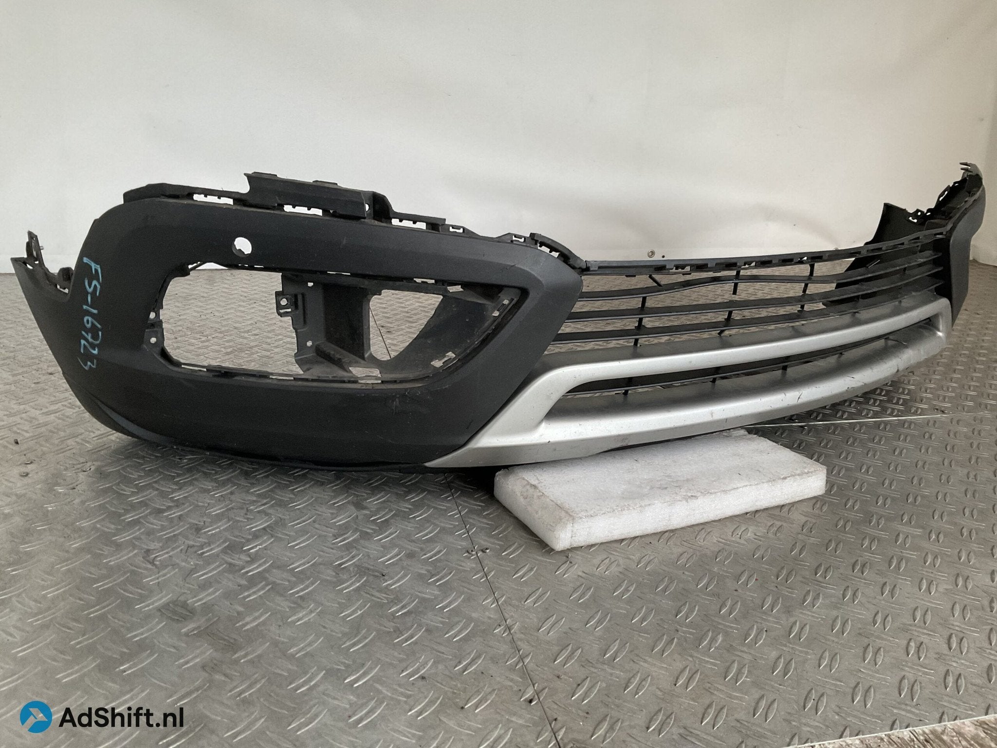 Bumper Opel Crossland 475498858 Voorbumper F5-16723z, Auto-onderdelen, Bumper