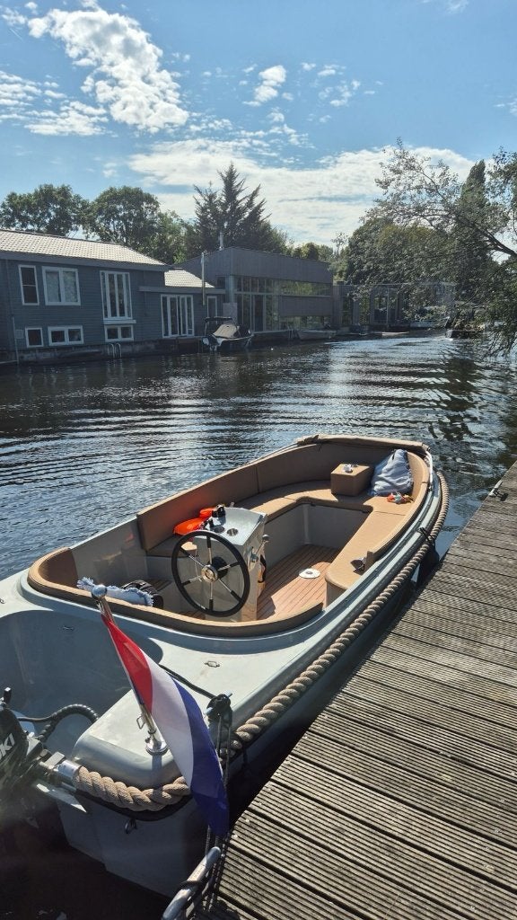 Prachtige Sloep For 4 Family (5.30m) 2022, suzuky 20pk, Watersport en Boten, Sloepen, 5 m, 2.00 meter, Ophalen of Verzenden, Buitenboordmotor