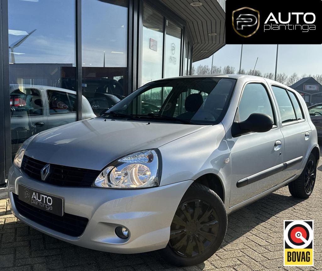 Renault Clio 1.2-16V Campus Lyric 75PK | Airco | Cruise Cont, Auto's, Renault, Stof, Gebruikt, 4 cilinders, 49 €/maand