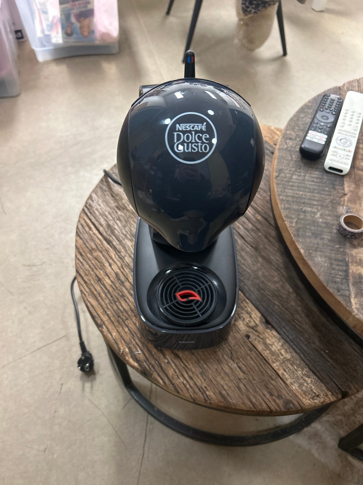Nescafé Dolce Gusto Krups koffiezetapparaat, Ophalen, Koffiepads en cups, Gebruikt, Koffiemachine