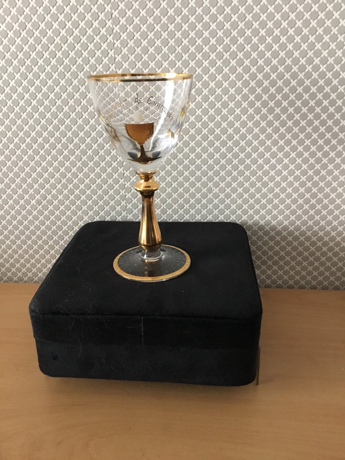 Communieglas met gouden details, Antiek en Kunst, Antiek | Glas en Kristal, Ophalen