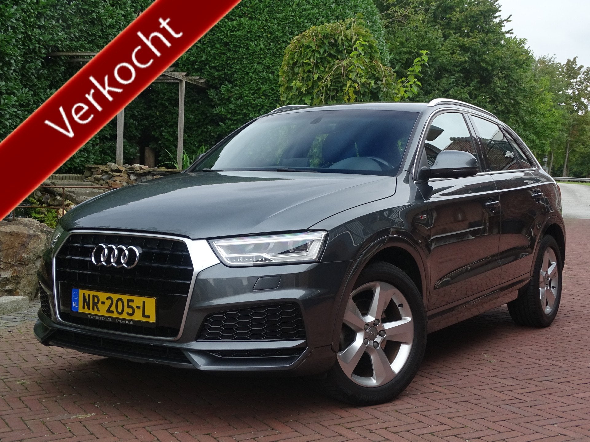 Audi Q3 1.4 TFSI Sport S-line ,,,,verkocht,,,, (bj 2017), Auto's, Dealer onderhouden, Gebruikt, Zwart, 4 cilinders