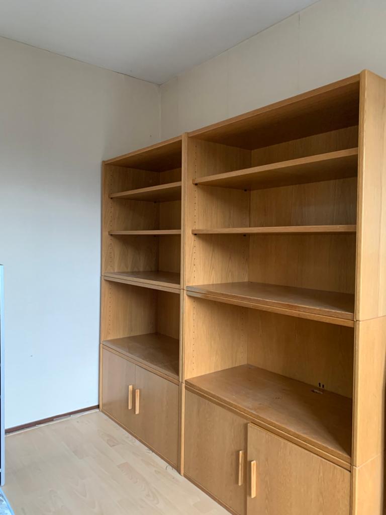 Boekenkasten, Huis en Inrichting, Kasten | Boekenkasten, Gebruikt, 50 tot 100 cm, 150 tot 200 cm, 25 tot 50 cm, Met deur(en), Met plank(en)