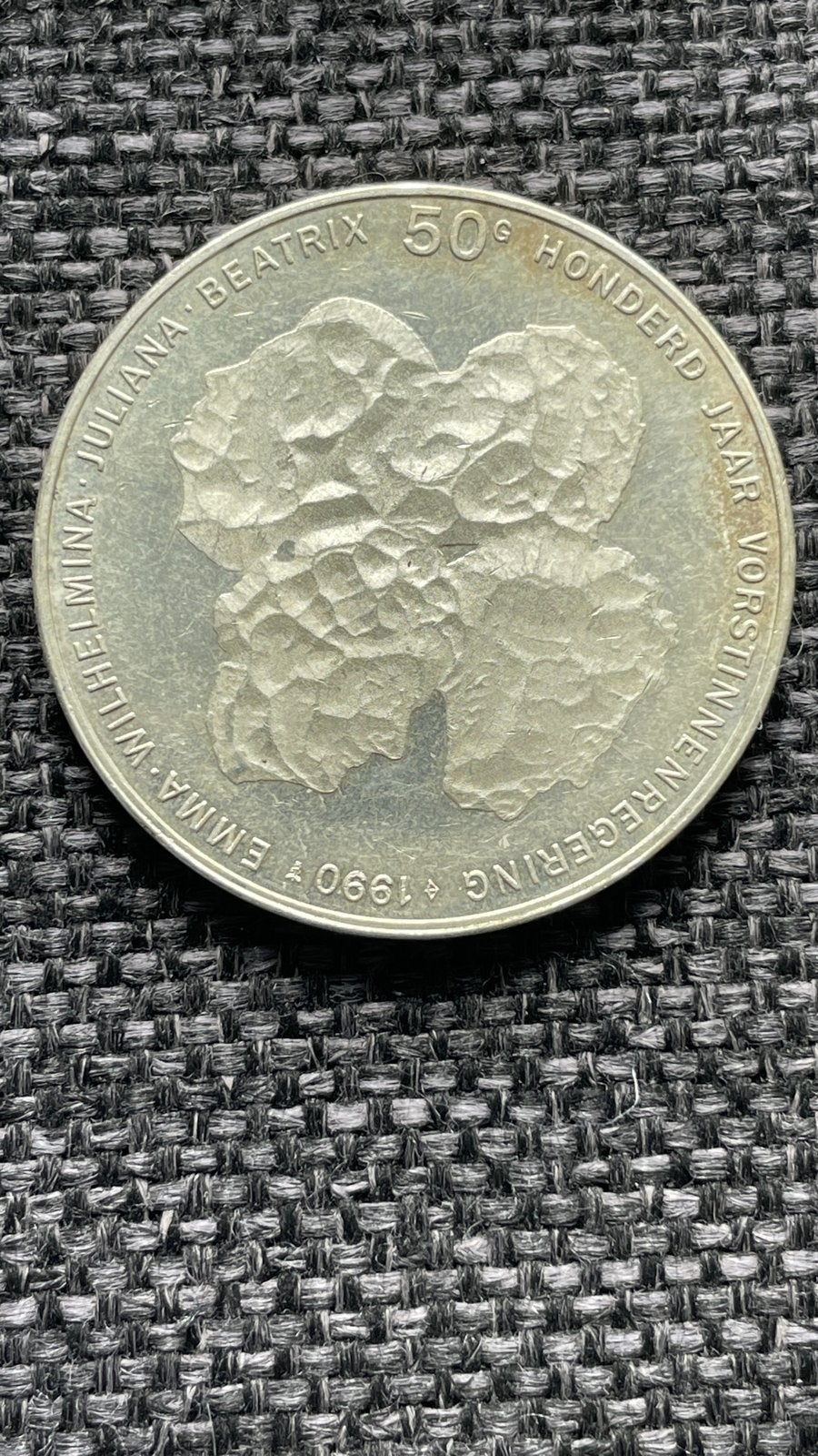 50 Gulden Zilveren Munt 1990 - 100 Jaar Vorstinnenregering, Koningin Beatrix, Zilver, Ophalen of Verzenden, Losse munt