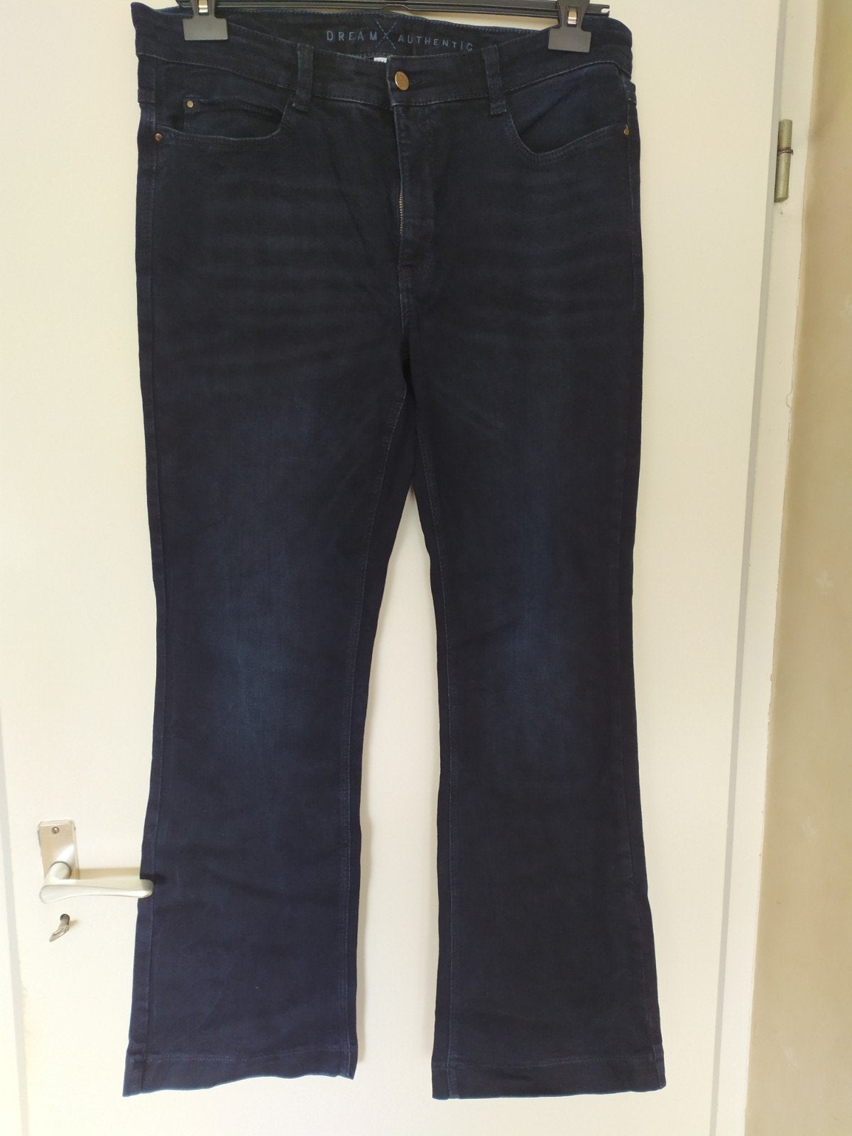 MAC broek Dream Boot Authentic, 44/32, jeans, wijde pijp, Ophalen of Verzenden, Zo goed als nieuw, Blauw, W33 - W36 (confectie 42/44)