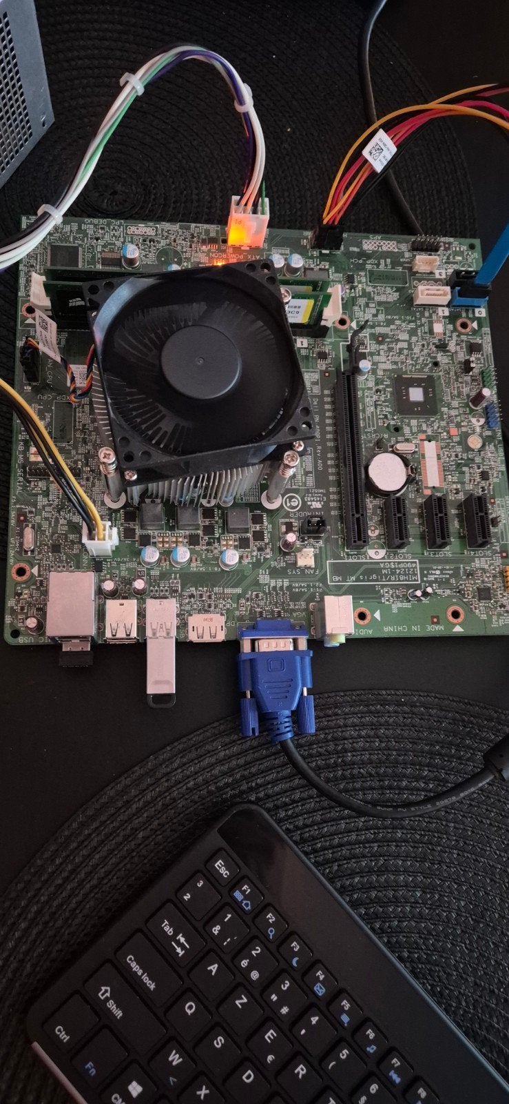 Dell Optiplex 3020 Moederbord met i5-4590 CPU 8GB  en PSU, Computers en Software, Ophalen, Gebruikt, DDR3, Micro-ATX