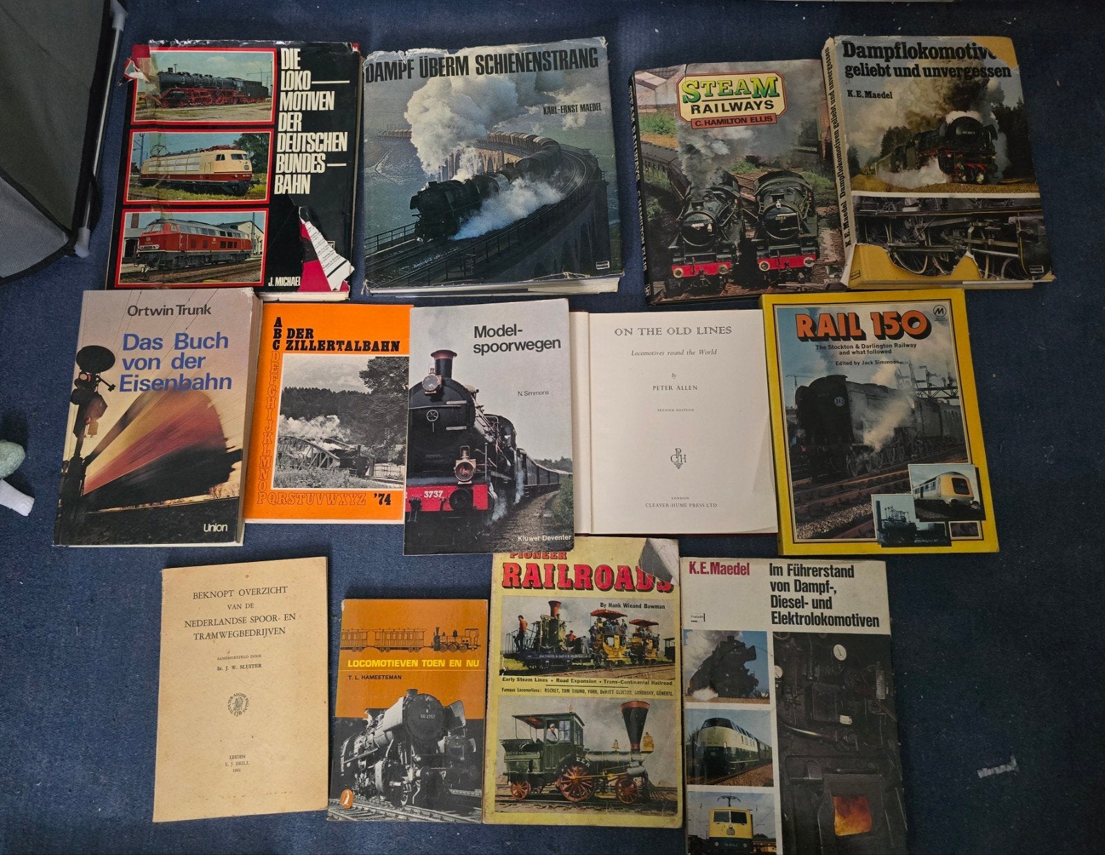 Diverse boeken over treinen en spoorwegen, Ophalen of Verzenden, Gelezen, Diverse auteurs, Trein