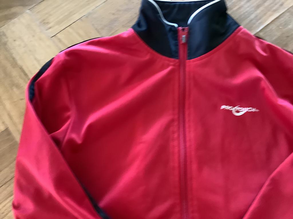 Sportjasje maat 152, Ophalen of Verzenden, Zo goed als nieuw