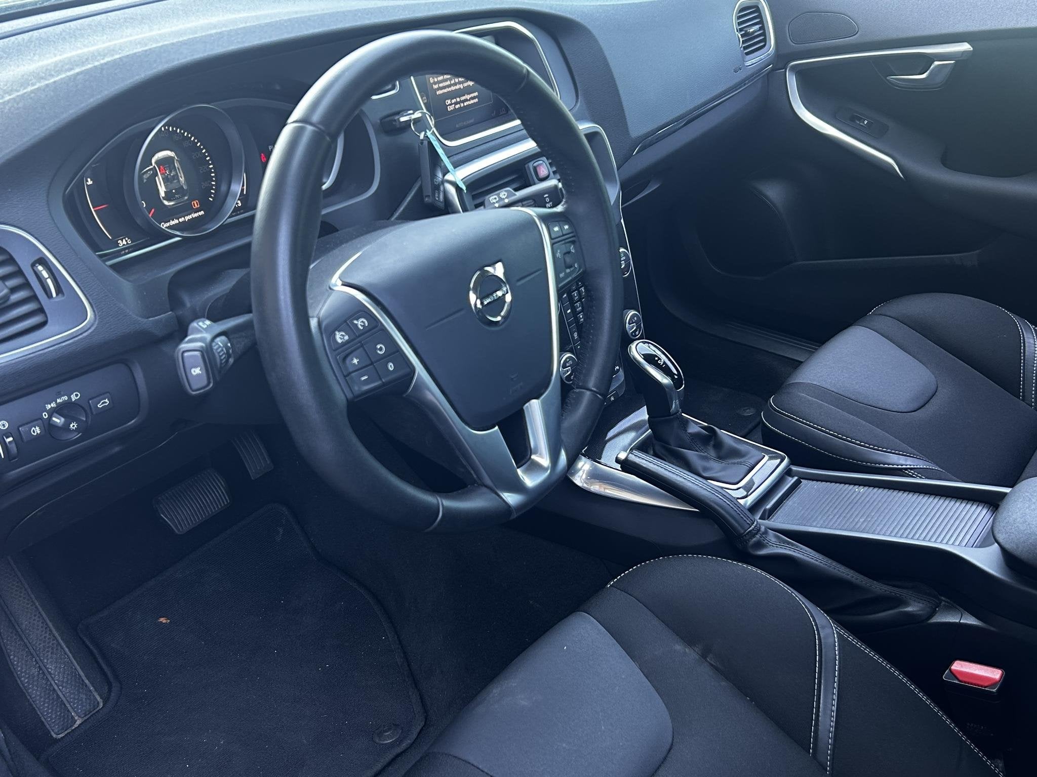 Volvo V40 1.5 T2 Polar+ Automaat, Verwarmde stoelen voor, Cl, Auto's, Volvo, Euro 6, 700 kg, Blauw, Leder en Stof