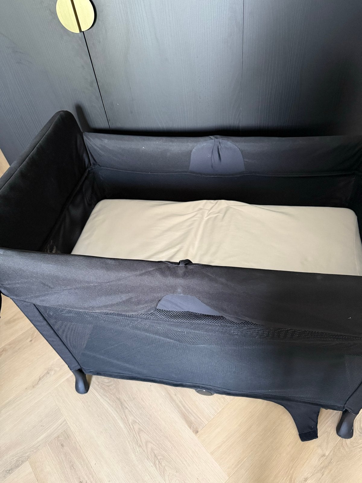 Bugaboo Stardust campingbedje met Deryan klamboe, Ophalen, Zo goed als nieuw, Reisbedje