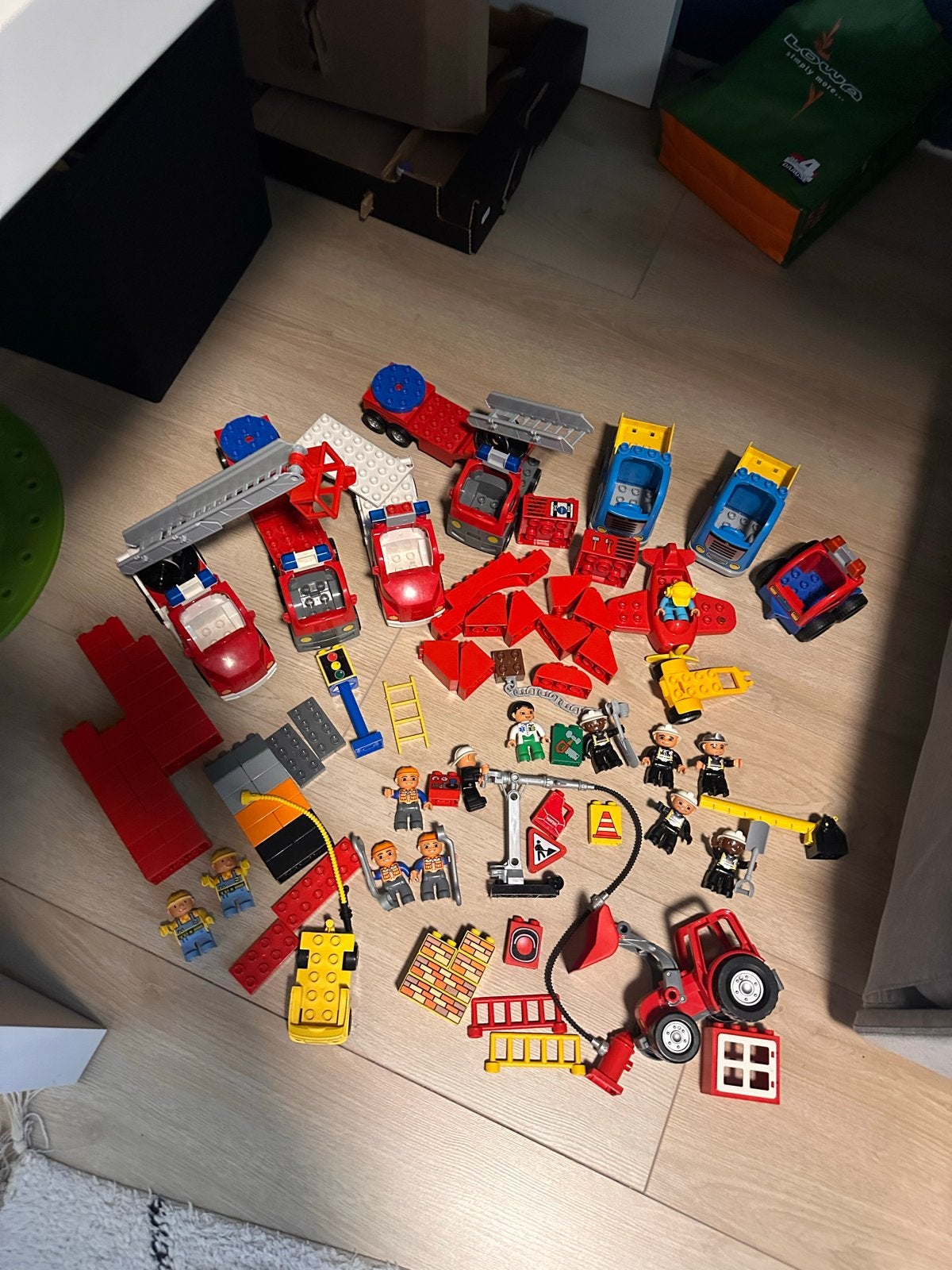 Grote DUPLO brandweer en bouwplaats set met veel voertuigen, Ophalen, Gebruikt, Overige merken